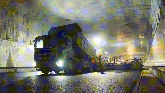 ������Խ���ף�ʢ�������ָ��������������ȹ��̣�