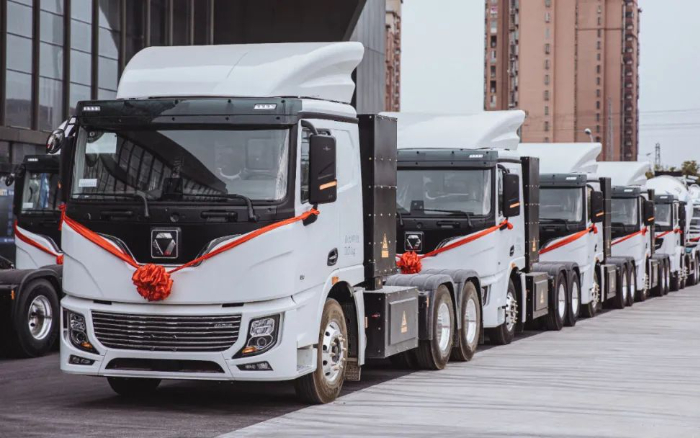 ���̡������գ���̨ʢ����������Դǣ����ǿ����פ