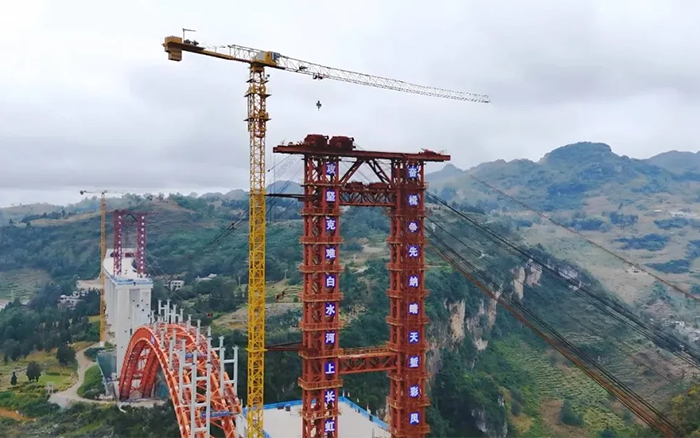 ˫����ɽ�� | ʢ������������ս��ˮ���ش���