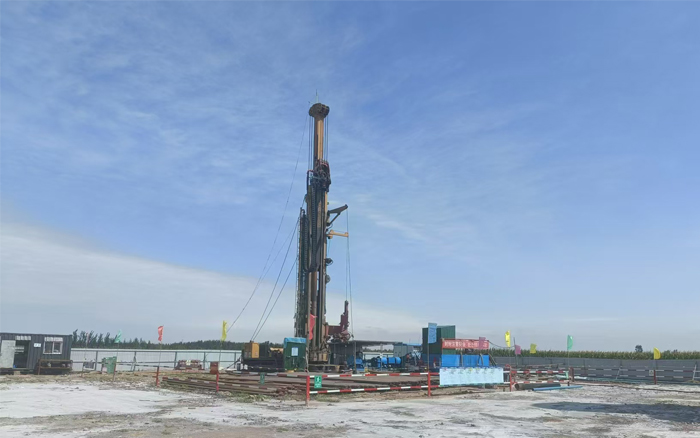 ���߳�18000m��ʢ���������ע����̽ʩ��