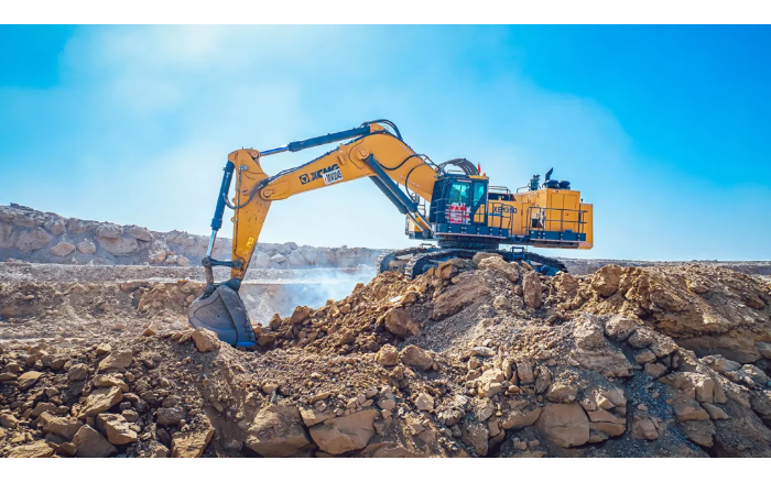 �߶�ͻ�� װ������حʢ�����ֿ�ɽ��е����Զ������