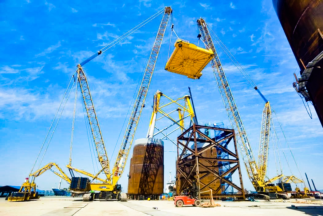 ����1972�֣�ʢ������XGC12000�������͵��ܼ�����˳���װ