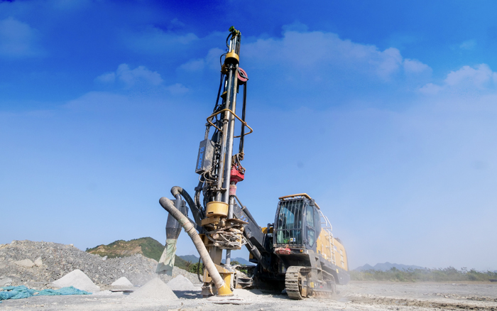 ¶���ɽ�������������ǰ���ʢ������Ǳ���꣡